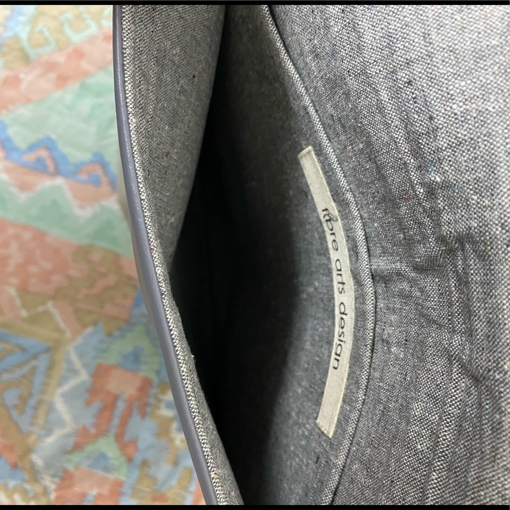 Vegan Leather Crossbody Bag Grey - Picture 4 of 7